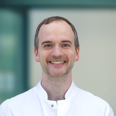 Dr. med. D. Schroth